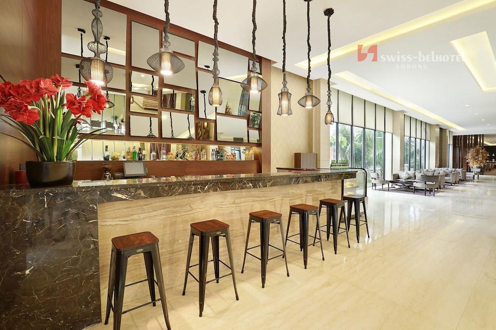 Swiss-Belhotel Sorong Exteriör bild
