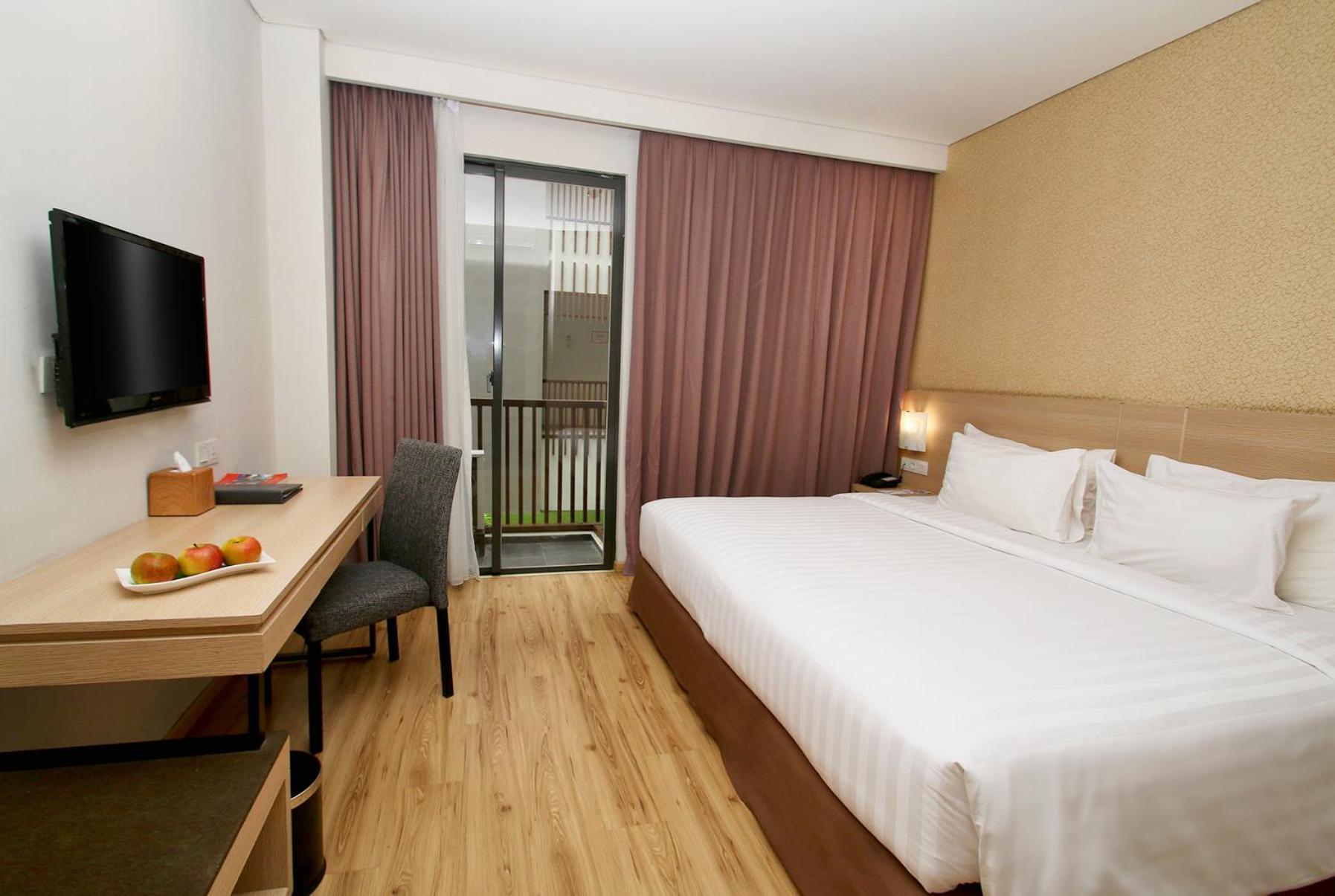 Swiss-Belhotel Sorong Exteriör bild